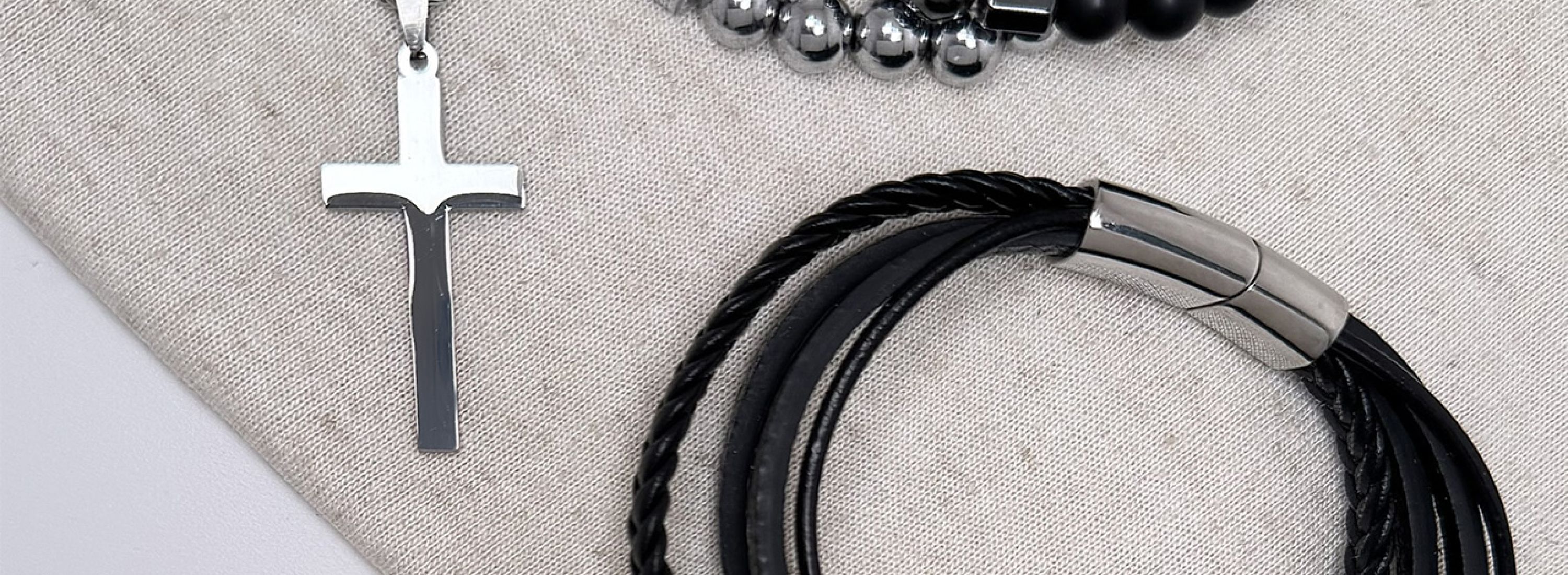 CAT06 herensieraden LR 0862da77