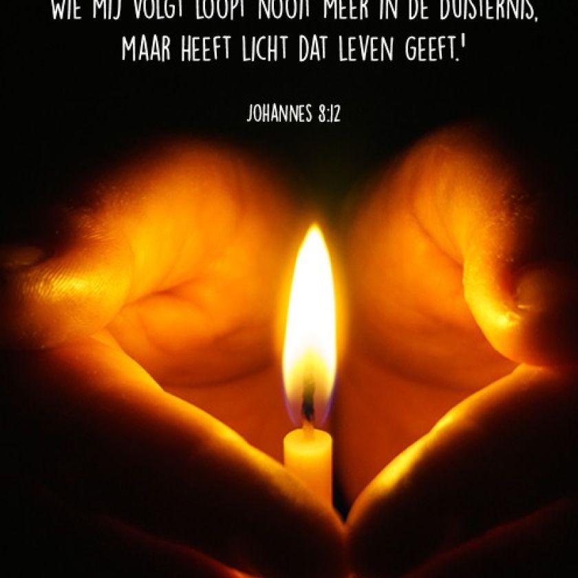 Kerstkaart 'Licht voor de wereld' - MA26243 -  Christelijke kerstkaarten bij MajesticAlly