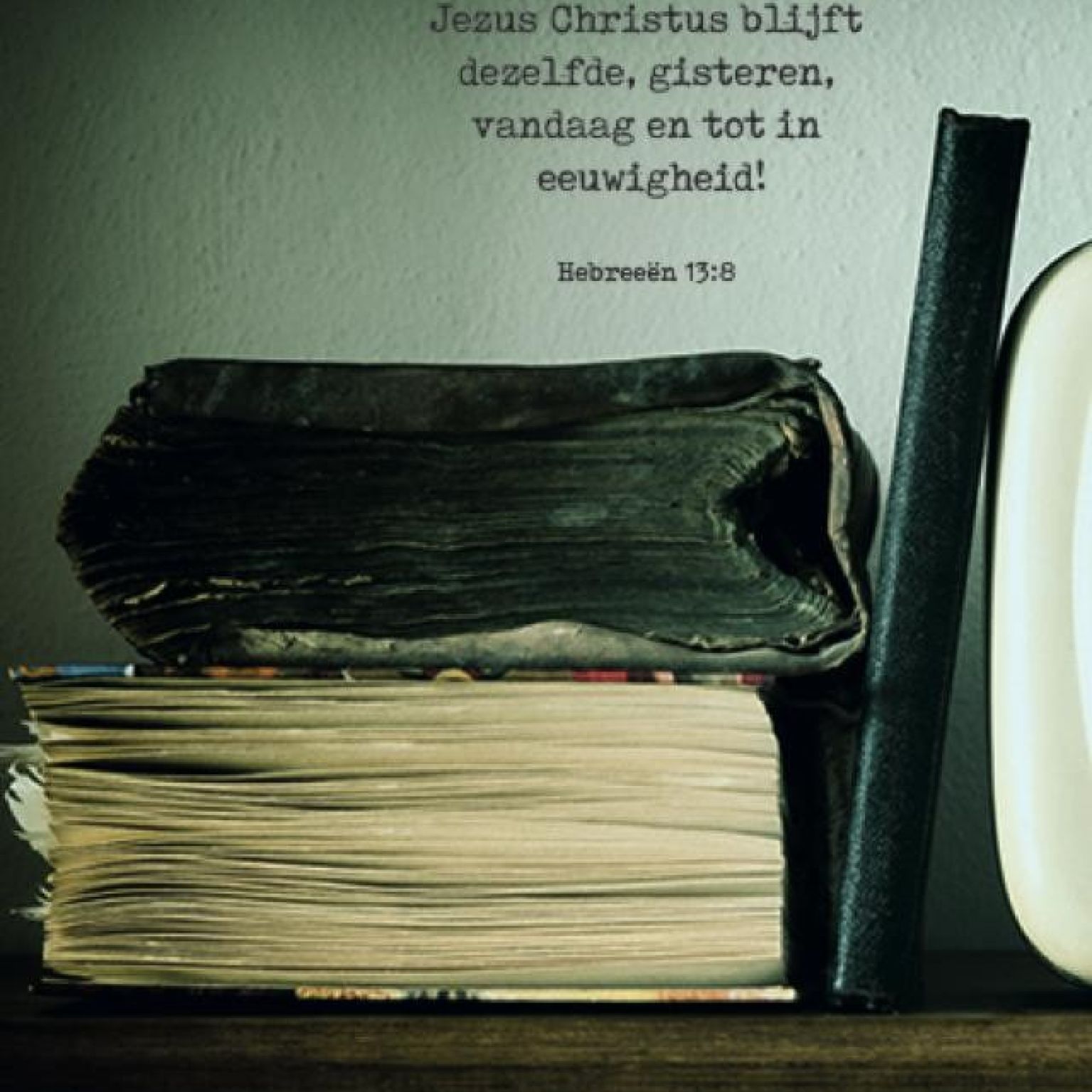 Poster A4 'Jezus Christus blijft dezelfde' - MA37119 -  Posters A4 bij MajesticAlly