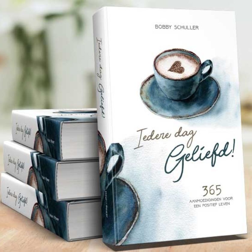 Dagboek 'Iedere dag geliefd!' - 9789078893783 -  Boeken bij MajesticAlly