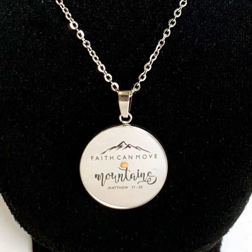 MA47102 - Ketting Mountains